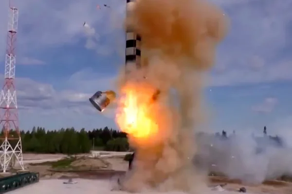 Kremlinul amenință 5 țări NATO cu „atacuri de represalii” cu arme nucleare. „E un bloc ostil Rusiei”