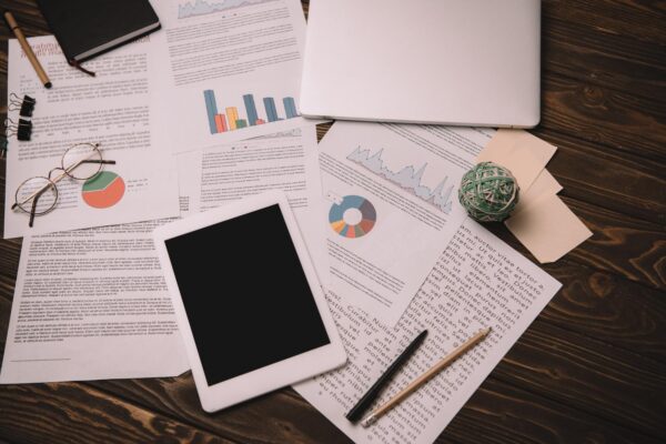 Asistent AI pentru documentele firmei: ce trebuie pregătit înainte de implementare